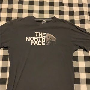 Men’s The North Face t shirt